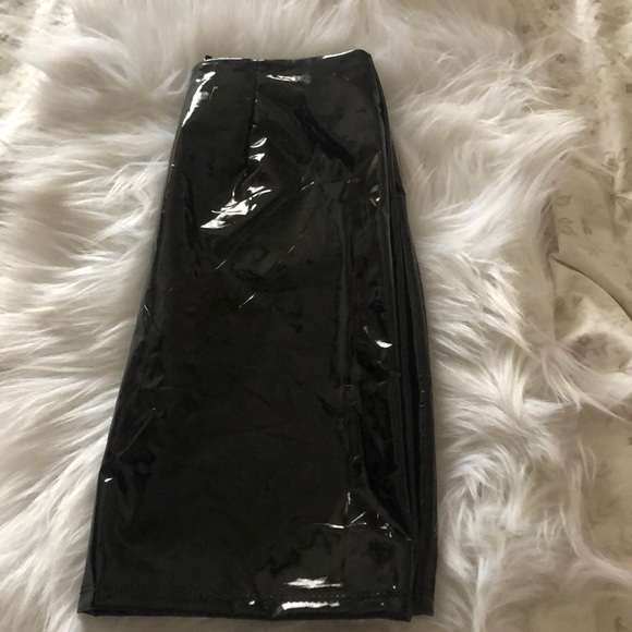 Black latex shirt - Picture 3 of 4